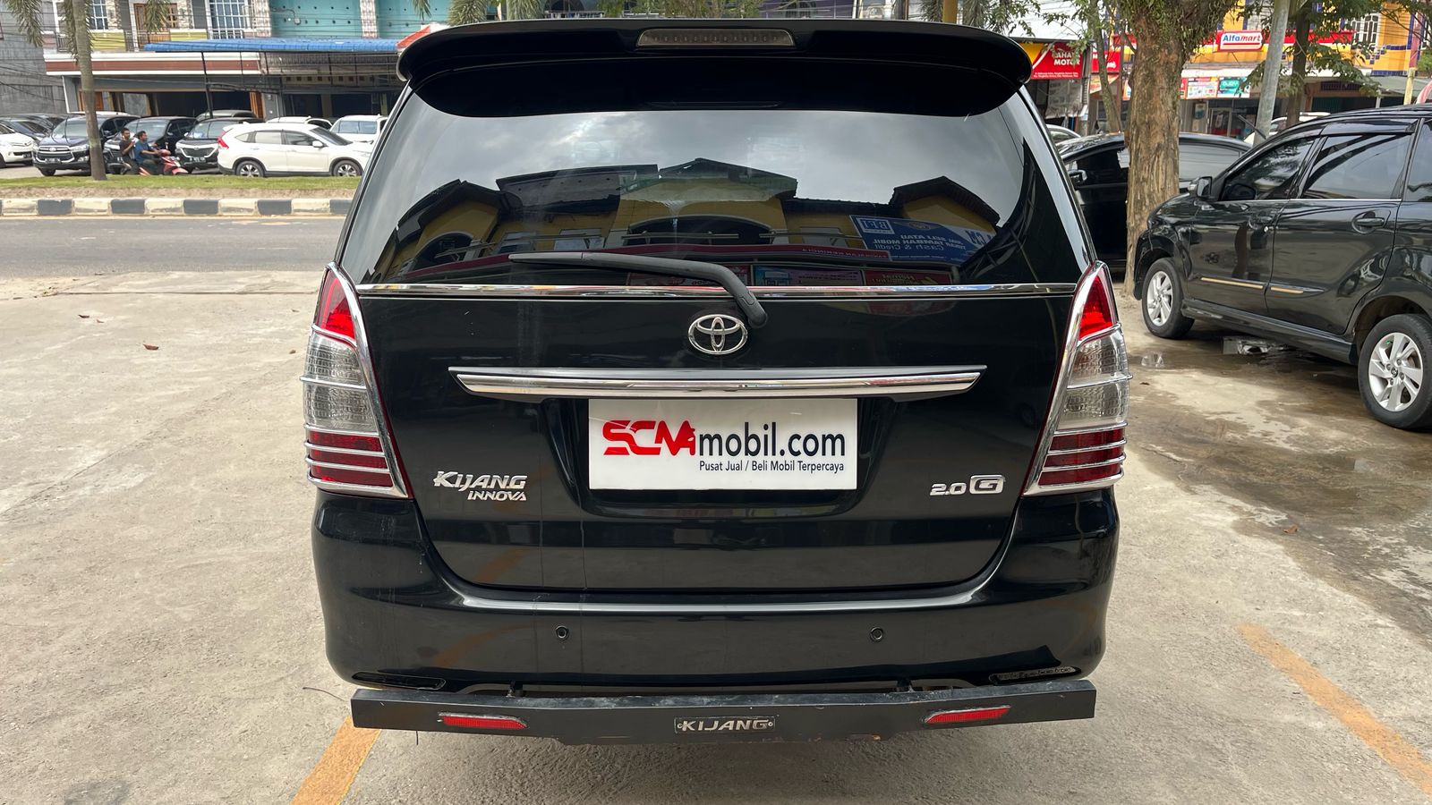 Toyota KIJANG INNOVA  G 2012