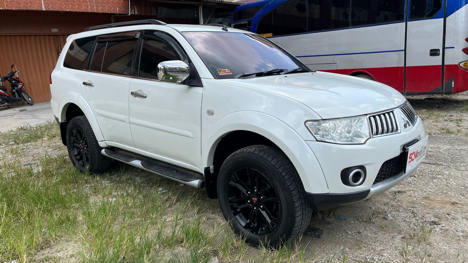 Mitsubishi PAJERO SPORT 2,5 EXCEED 2010