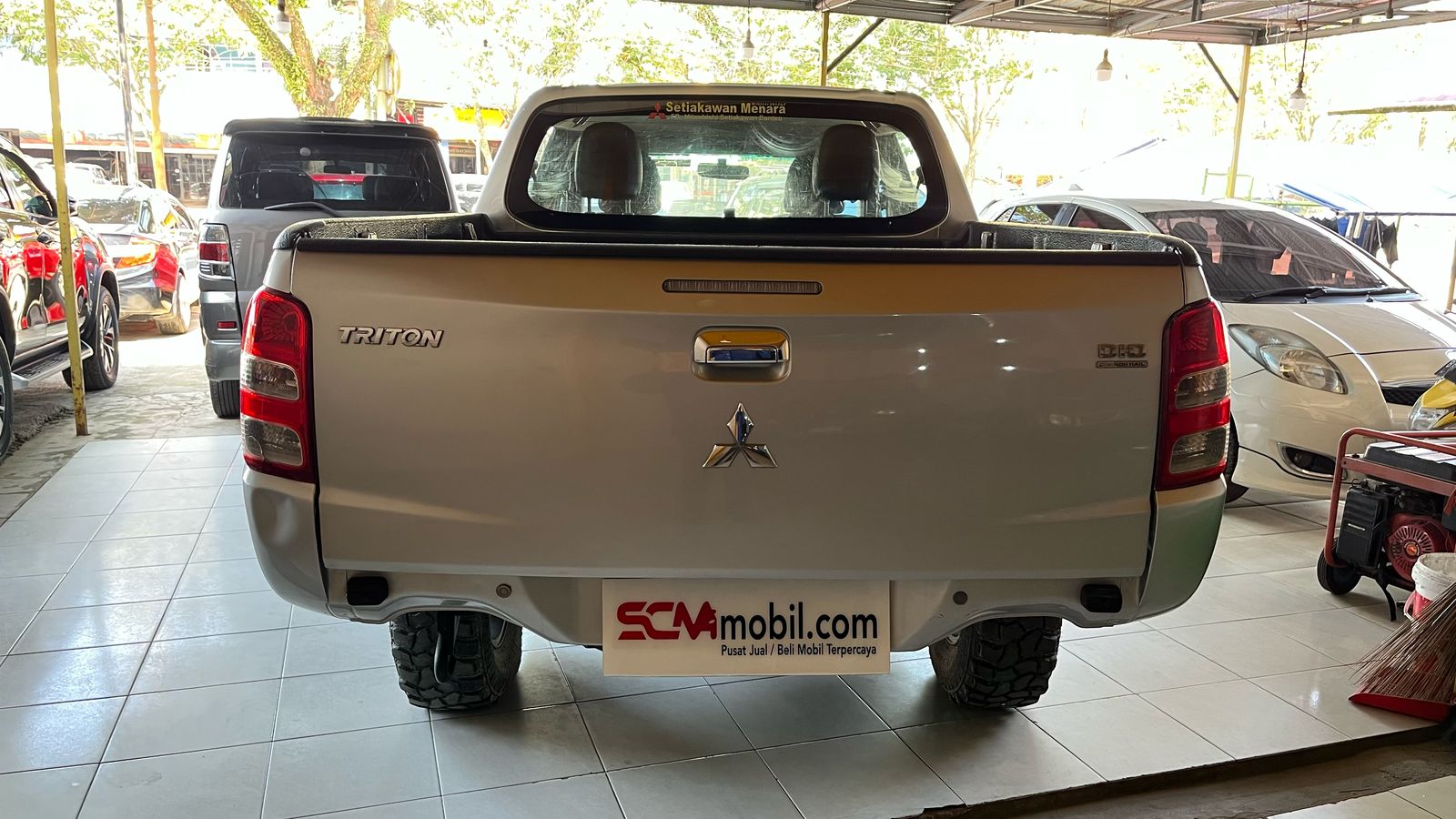 Mitsubishi TRITON 2.5L DC GLS 2016