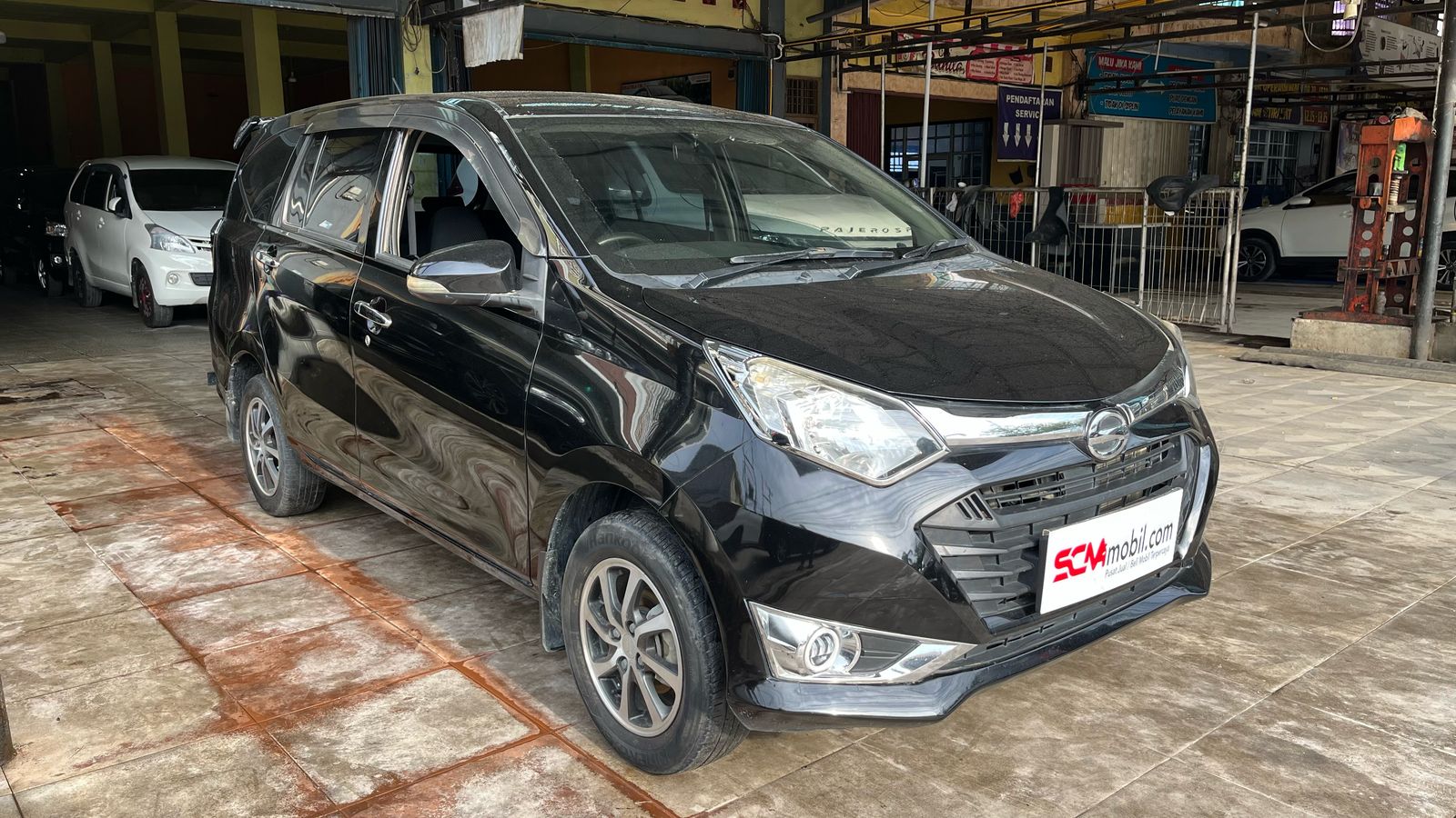 Daihatsu SIGRA 1,2 R 2019