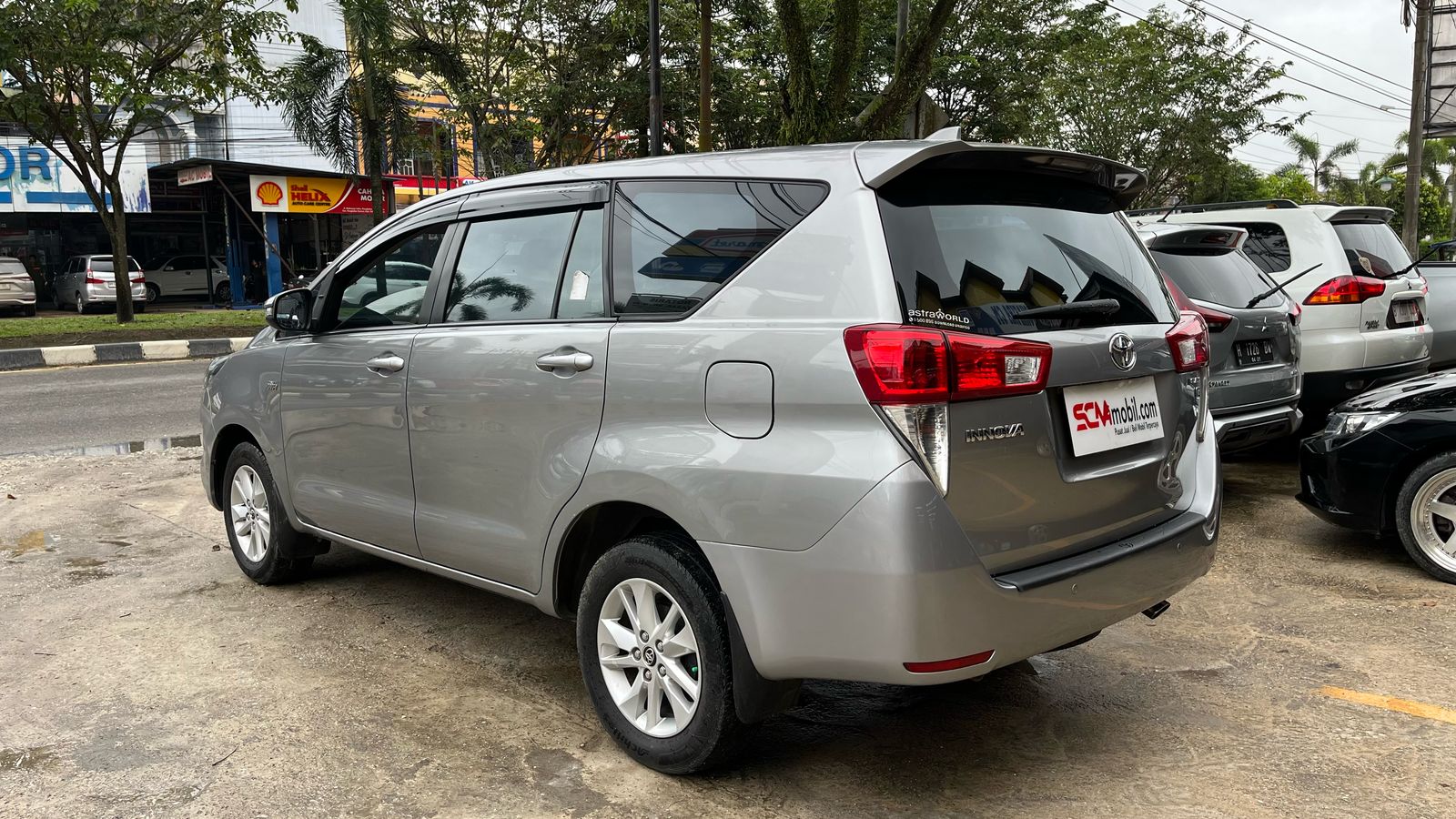 Toyota INNOVA  2.0 G 2018