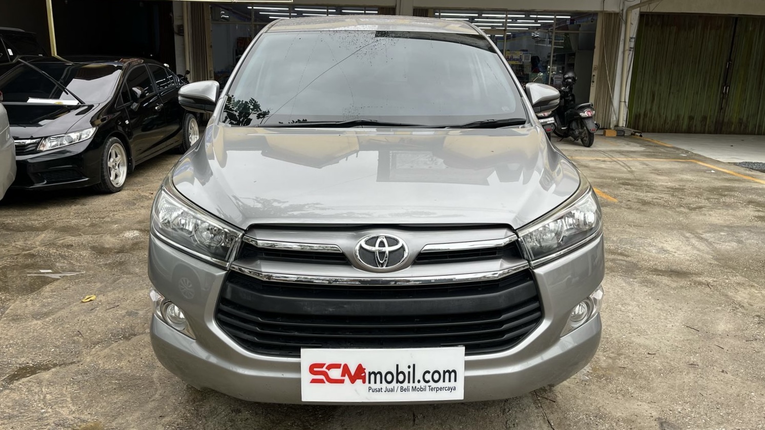 Toyota INNOVA  2.0 G 2018