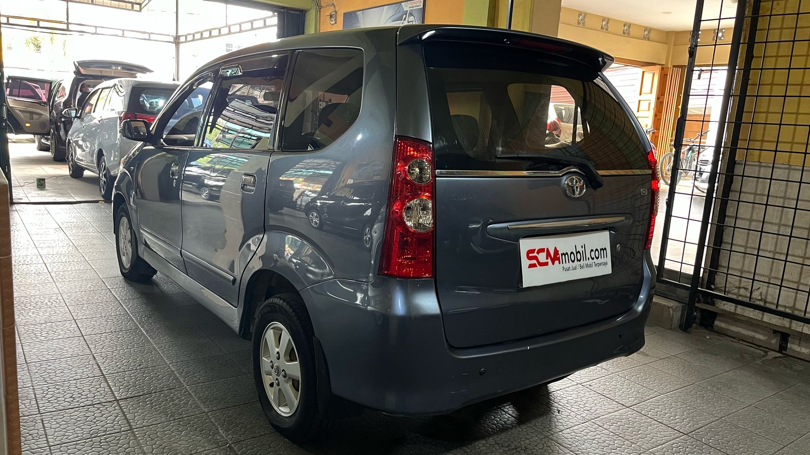 Toyota AVANZA 1.3 G 2010