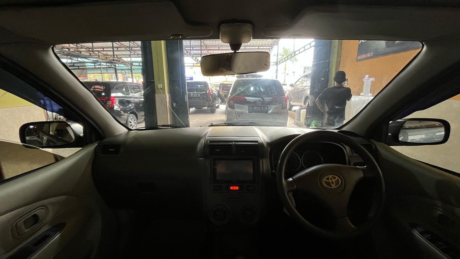 Toyota AVANZA 1.3 G 2010