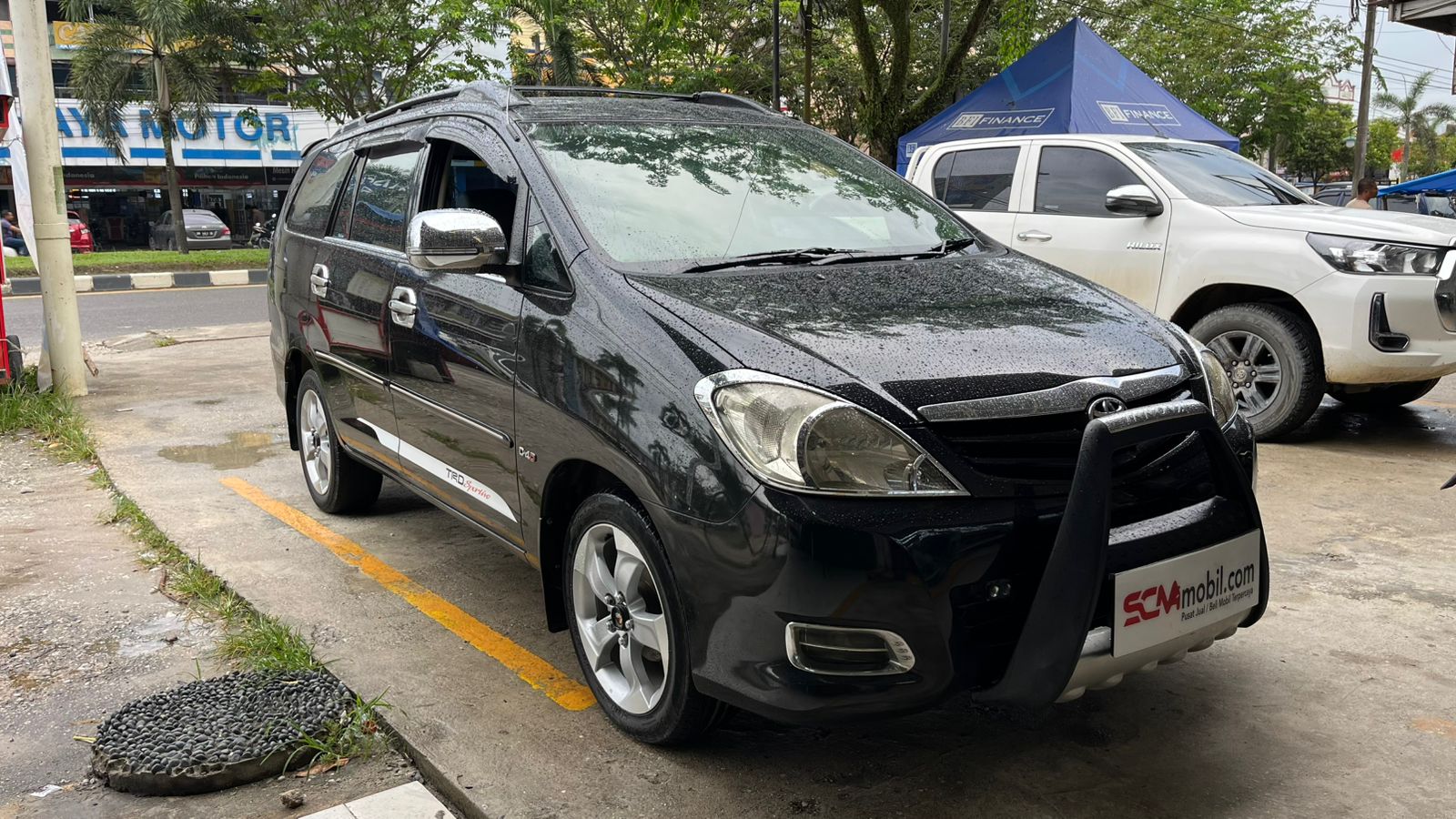 Toyota KIJANG INNOVA G 2010