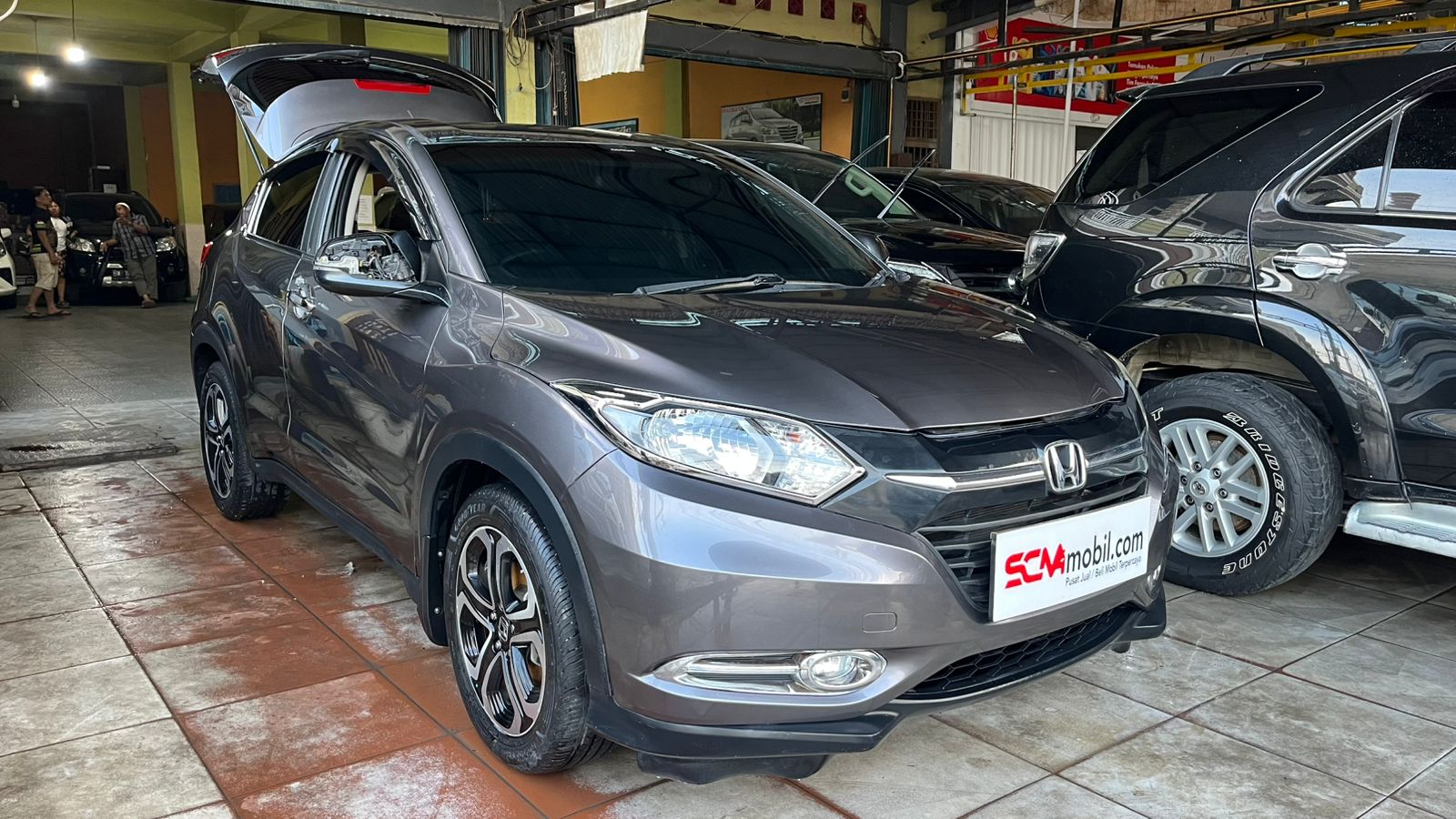 Honda HR-V RU1  1.5 E CVT CKD 2015