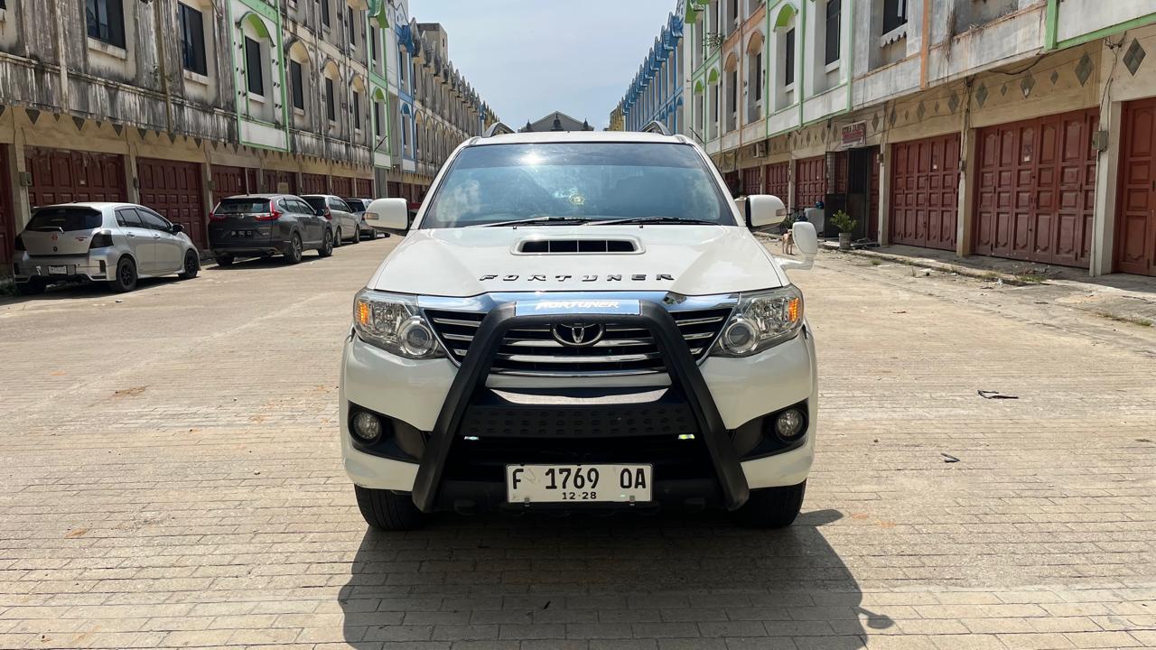 Toyota FORTUNER  2.5 G 2014