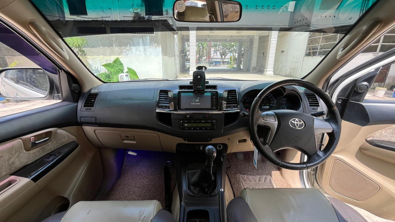 Toyota FORTUNER  2.5 G 2014