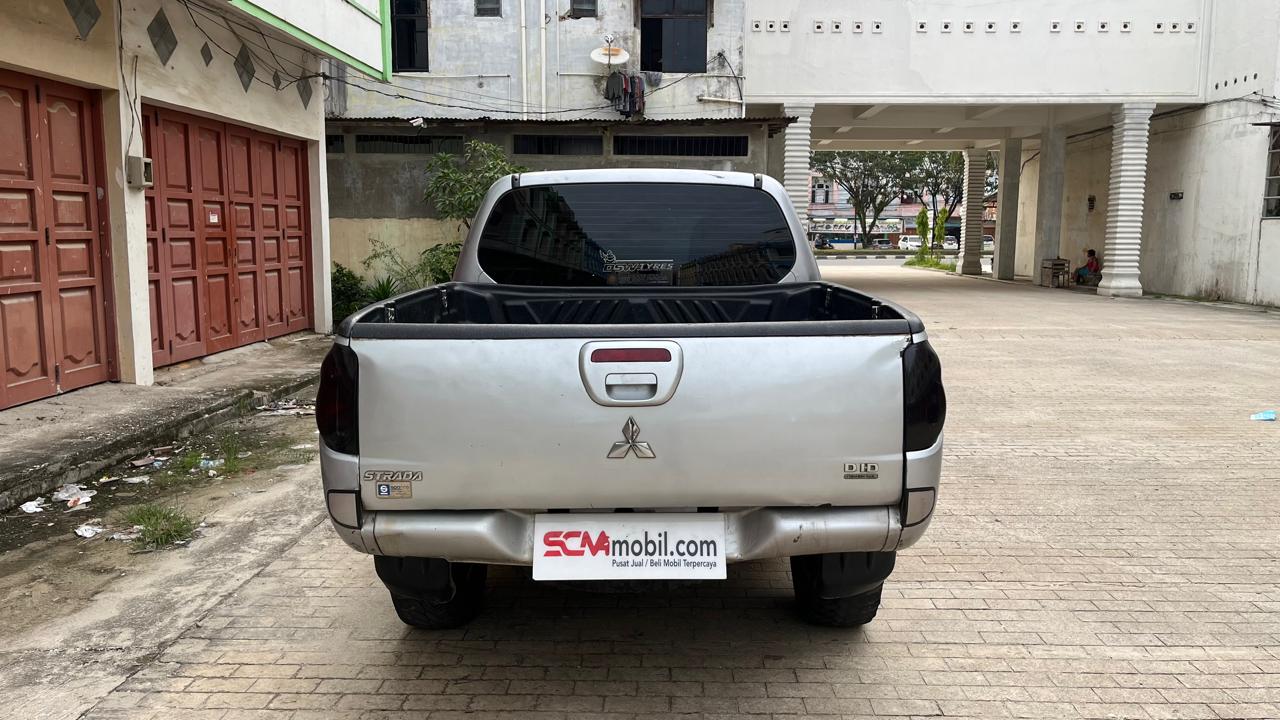 Mitsubishi STRADA CR 2.5  2014