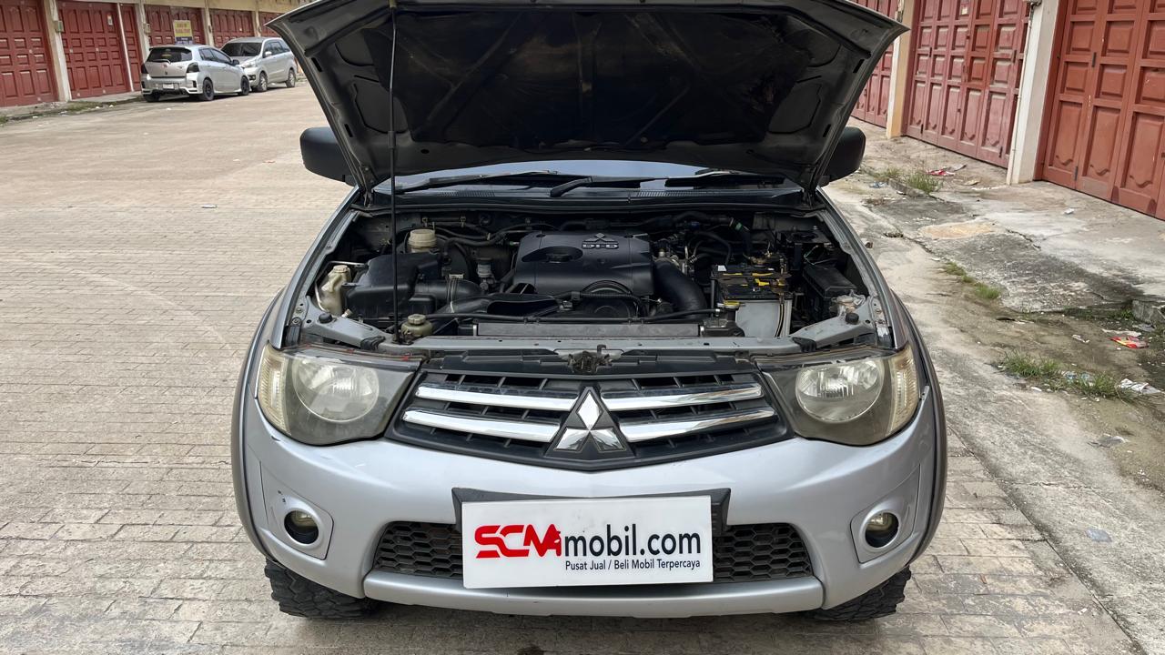 Mitsubishi STRADA CR 2.5  2014