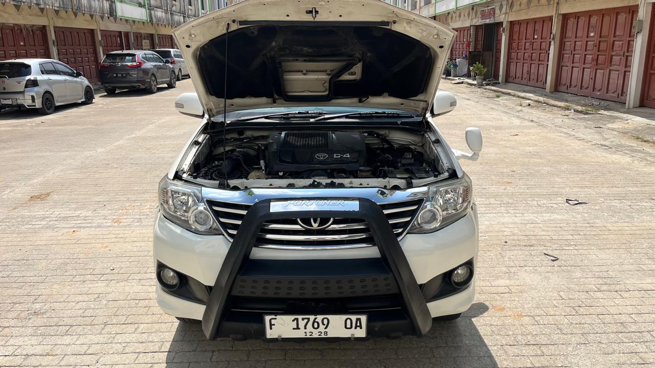 Toyota FORTUNER  2.5 G 2014
