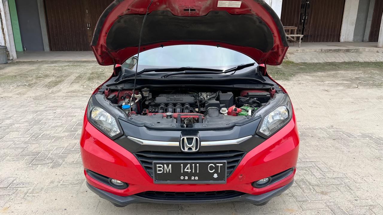 Honda HR-V RU1 1.5 E CVT CKD 2018
