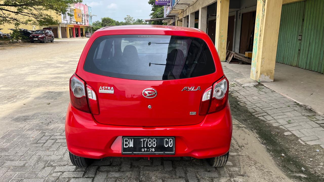 Daihatsu AYLA 1.0 M AT 2016