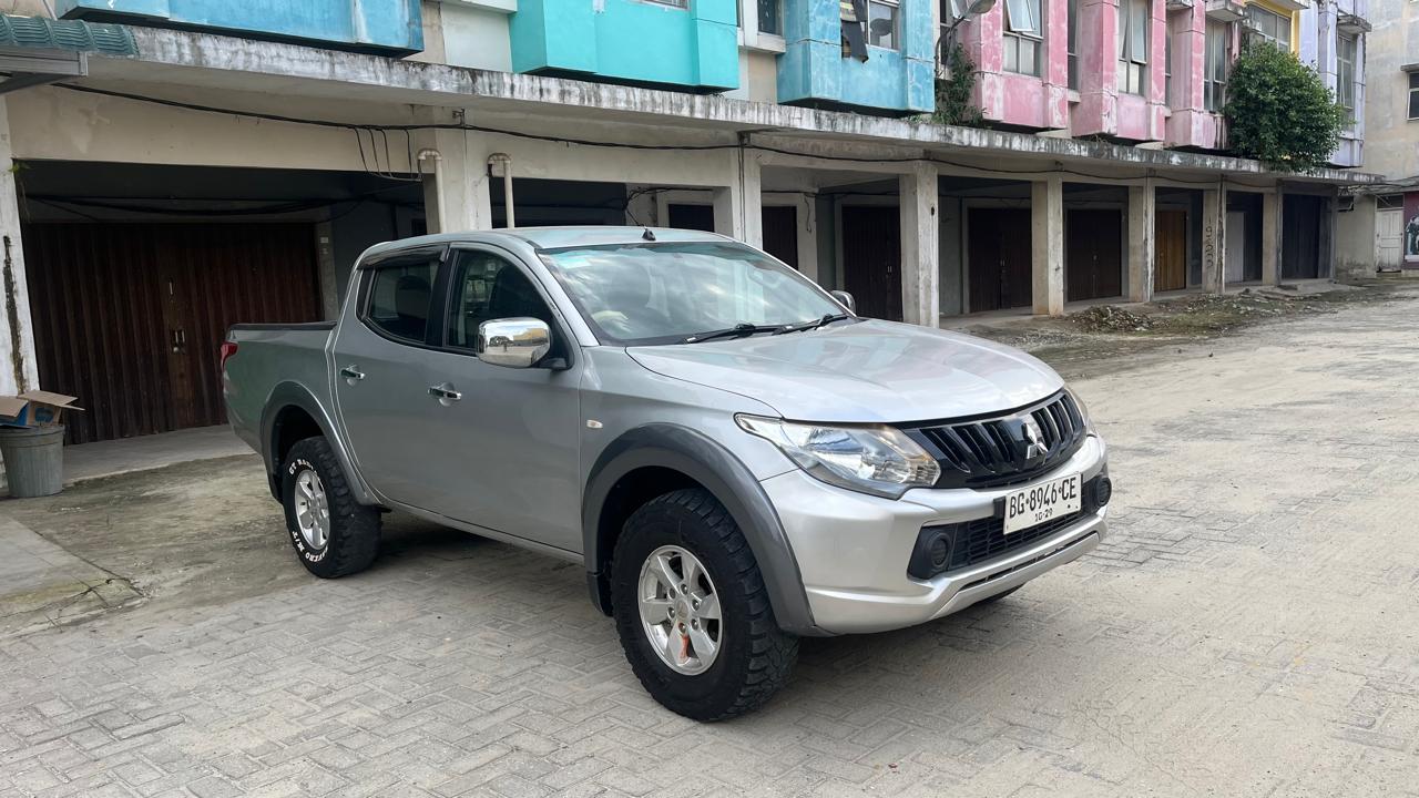 Mitsubishi TRITON  2.5L DC GLS 2019