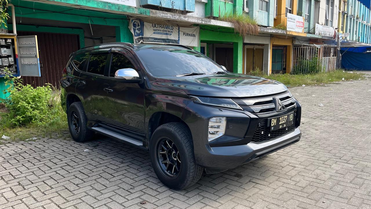 Mitsubishi PAJERO SPORT 2.4L DAKAR  2021
