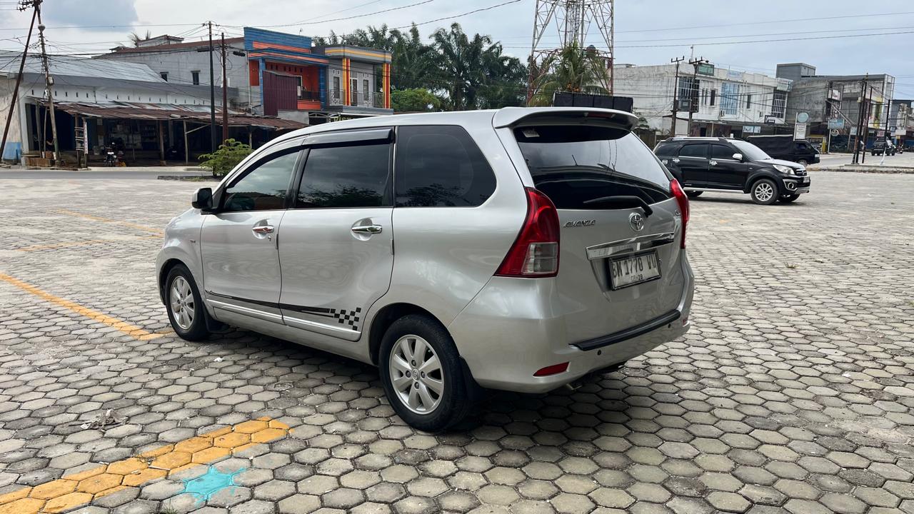 Toyota AVANZA 1.3 G  2013