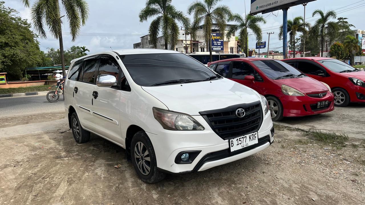 Toyota KIJANG INNOVA G 2014