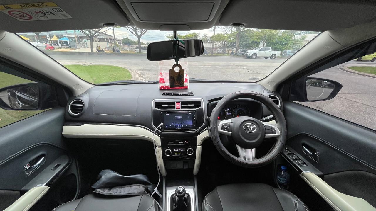 Toyota RUSH 1.5 S 2018