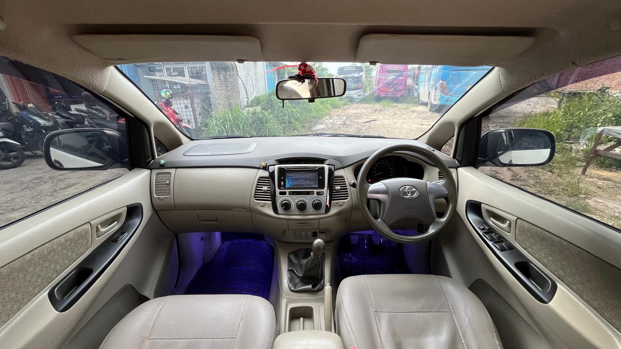 Toyota KIJANG INNOVA G 2014