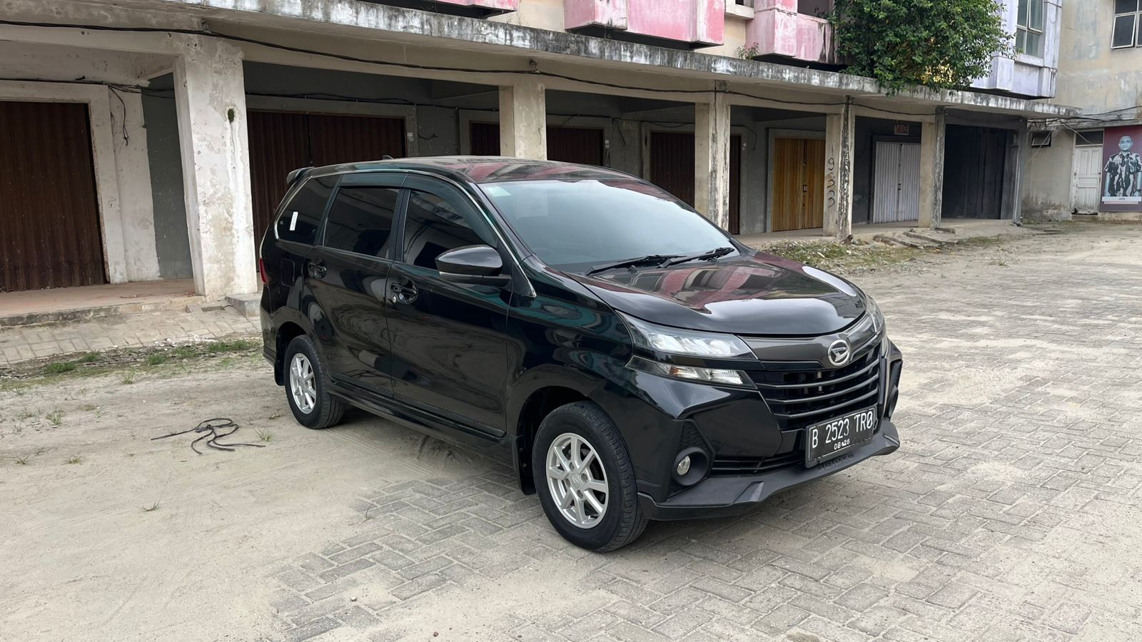 Daihatsu XENIA DELUX 2021